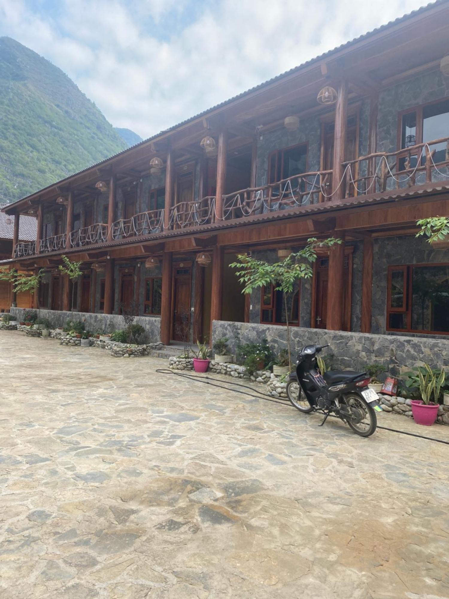 Cao Nguyen Da Homestay Meo Vac Exterior photo